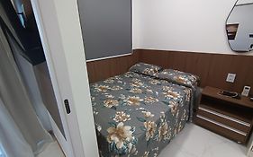 Lindo e novo apto com vista para o mar de Pituba c/garagem